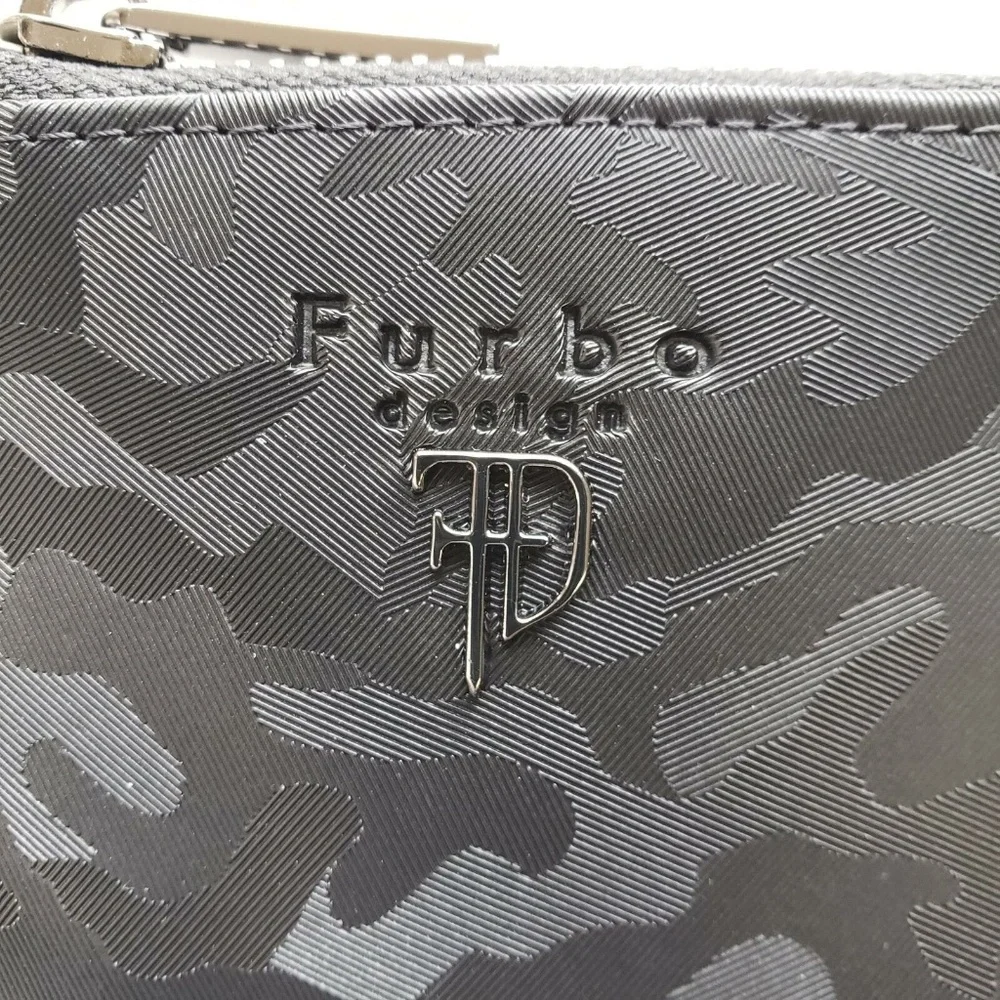 Furbo Design FRB133 Card Wallet with Zipper- Black